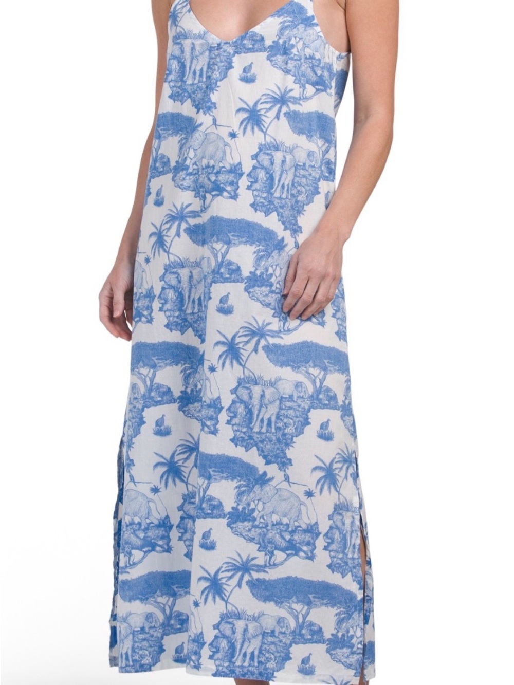 Desmond and Dempsey Blue and White Tropical Elephant Print Maxi Slip Nightie